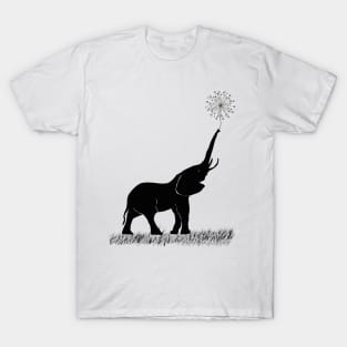 Elefant Holding Dandelion T-Shirt